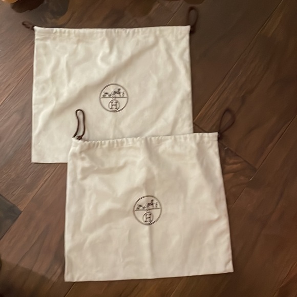 Multiple Hermes boxes in various sizes-pricing varies for each size. - Picture 2 of 2